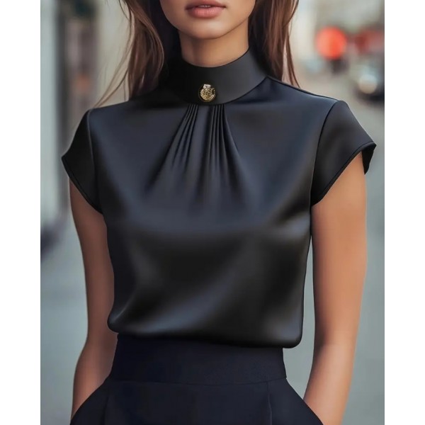 Черен сатенен топ