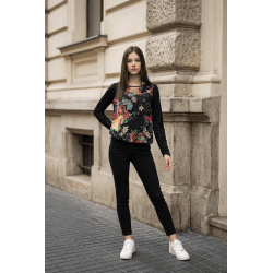 Блуза на цветя балон