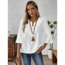 Бяла памучна блуза с дантела