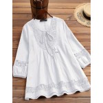 Бяла туника с връзка и дантела