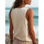 Топ с бродирани цветя Топ с бродирани цветя