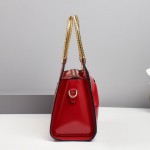 Лачена чанта Max Black Лачена чанта Max Black