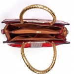 Лачена чанта Max Black Лачена чанта Max Black