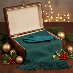 Кашмирени шалове с ръкавици