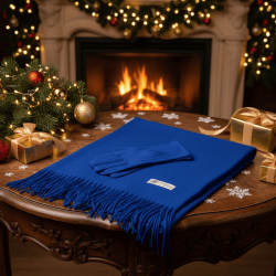 Комплект шал с ръкавици