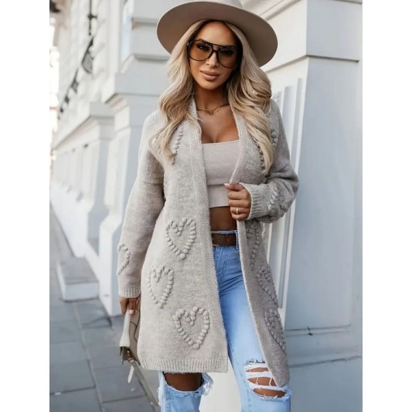 Дълга бежова жилетка със сърца Дълга бежова жилетка със сърца