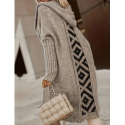 Дълга жилетка с орнаменти