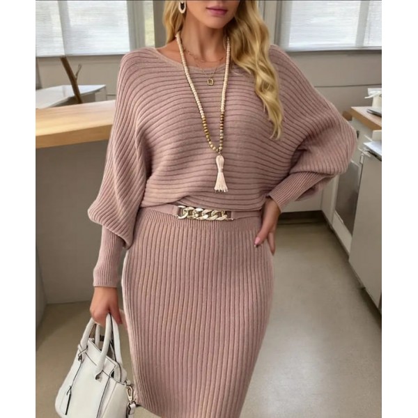 Плетена розова рокля Плетена розова рокля