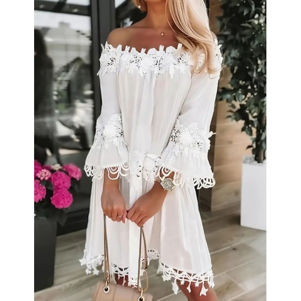 Лятна бяла рокля с дантела