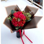 Букет от восъчни цветя за Свети Валентин