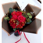 Букет от восъчни цветя за Свети Валентин