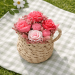 Букет от восъчни цветя в плетена кана