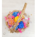 Букет в плетена кошничка