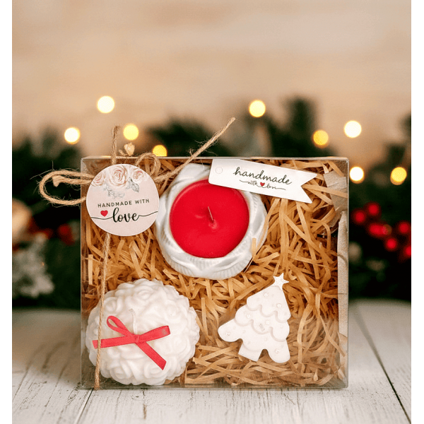 Подаръчна кутия със свещи Подаръчна кутия със свещи