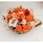 Восъчен букет в плетена кашпа