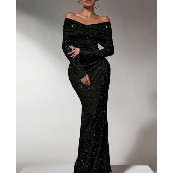 Вечерна рокля с отворени рамене