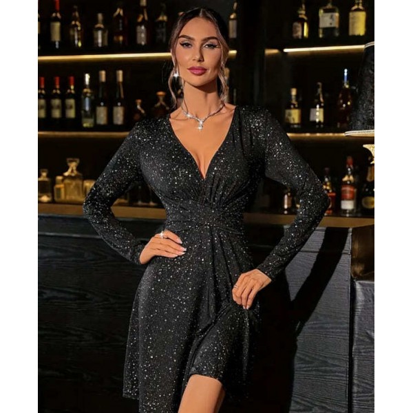 Вечерна рокля със сребриста щампа Вечерна рокля със сребриста щампа