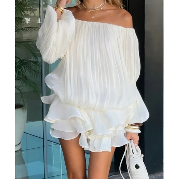 Бял къс гащеризон от разливна материя