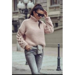 Дамски зимен пуловер