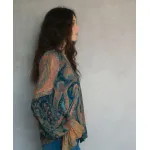 Блуза от шифон с пъстра щампа