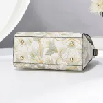 Дамска малка чанта Peony White