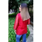 Червена дантелена блуза