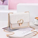Малка чантичка Beige Heart