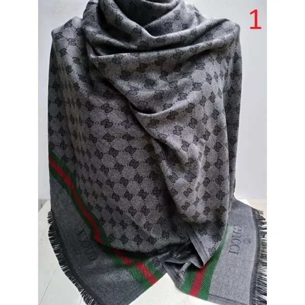 Шалове Michael Кors и GUCCI Шалове Michael Кors и GUCCI
