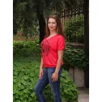 Червена блузка с щампа