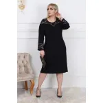 Черна елегантна рокля 