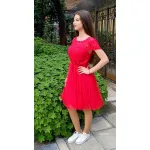 Дантелена рокля с колан от тюл