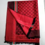 Елегантен шал на GUCCI